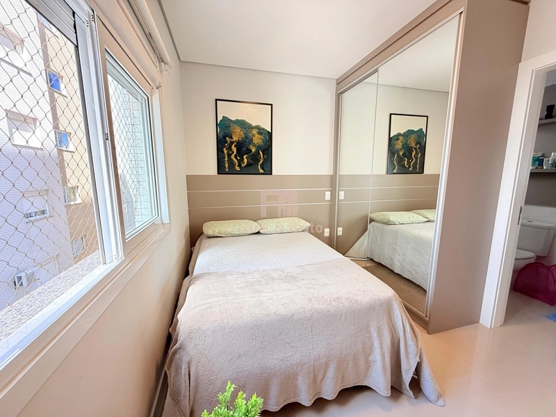 PRÉDIO FRENTE PRAÇA.: 11ª foto da galeria de imagens do imóvel