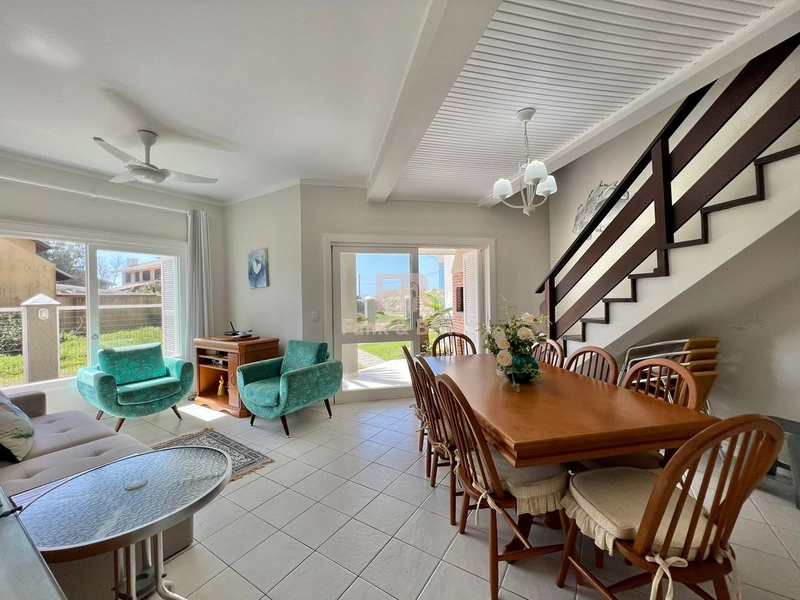 DUPLEX NA BEIRA MAR DE CAPÃO DA CANOA: 8ª foto da galeria de imagens do imóvel