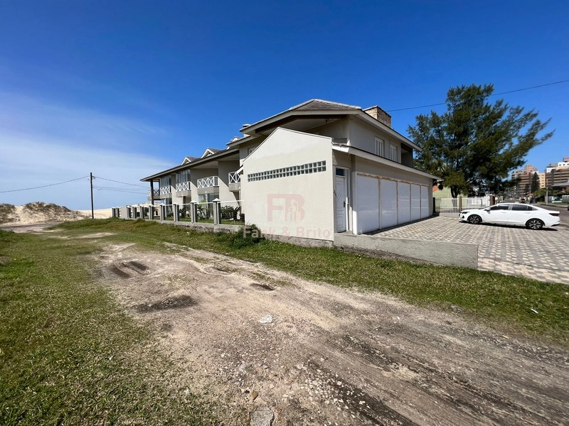 DUPLEX NA BEIRA MAR DE CAPÃO DA CANOA: 25ª foto da galeria de imagens do imóvel