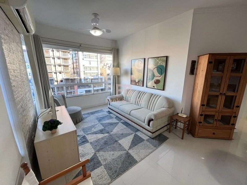 Uma quadra do mar! Com 2 dormitórios à venda em Capão da Canoa!: 2ª foto da galeria de imagens do imóvel