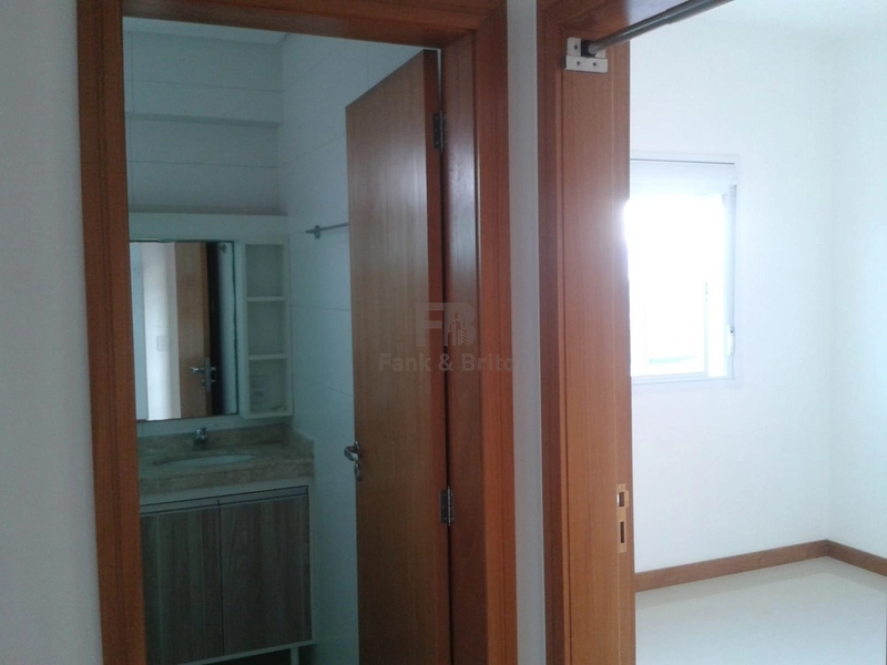 APARTAMENTO A VENDA NO CENTRO DE CAPÃO DA CANOA: 6ª foto da galeria de imagens do imóvel