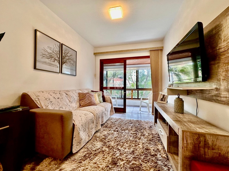 SACADA DE FRENTE PARA A PRAÇA DA FLÁVIO BOIANÓVSKI.: 6ª foto da galeria de imagens do imóvel