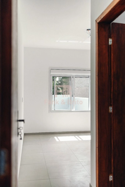 CASA GEMINADA: 7ª foto da galeria de imagens do imóvel