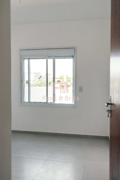 CASA GEMINADA: 6ª foto da galeria de imagens do imóvel