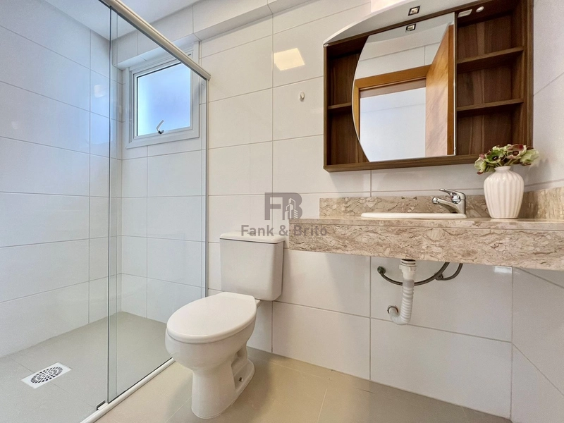 APARTAMENTO À VENDA 01 APARTAMENTO POR ANDAR, VISTA PARA O MAR: 21ª foto da galeria de imagens do imóvel