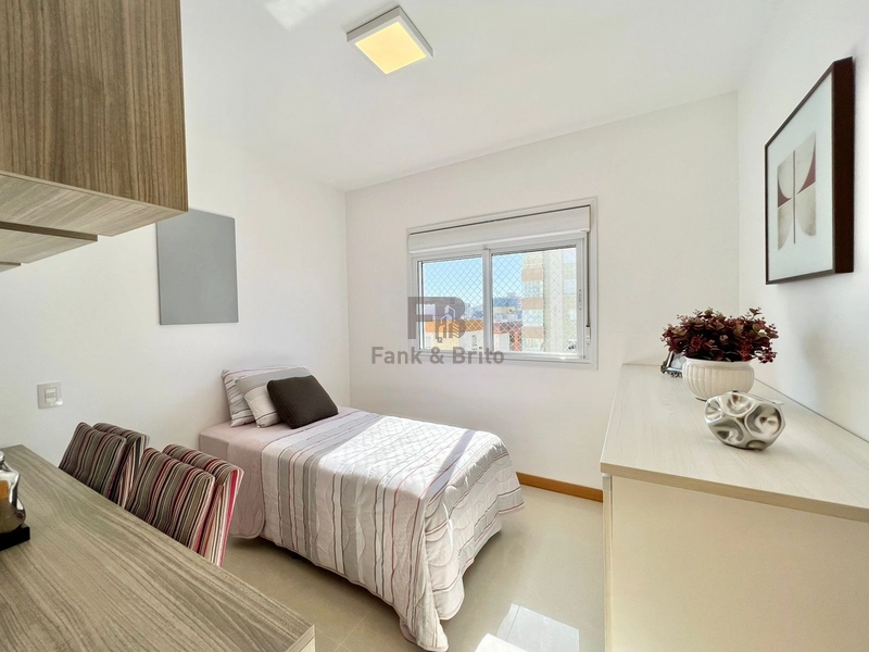 APARTAMENTO À VENDA 01 APARTAMENTO POR ANDAR, VISTA PARA O MAR: 19ª foto da galeria de imagens do imóvel