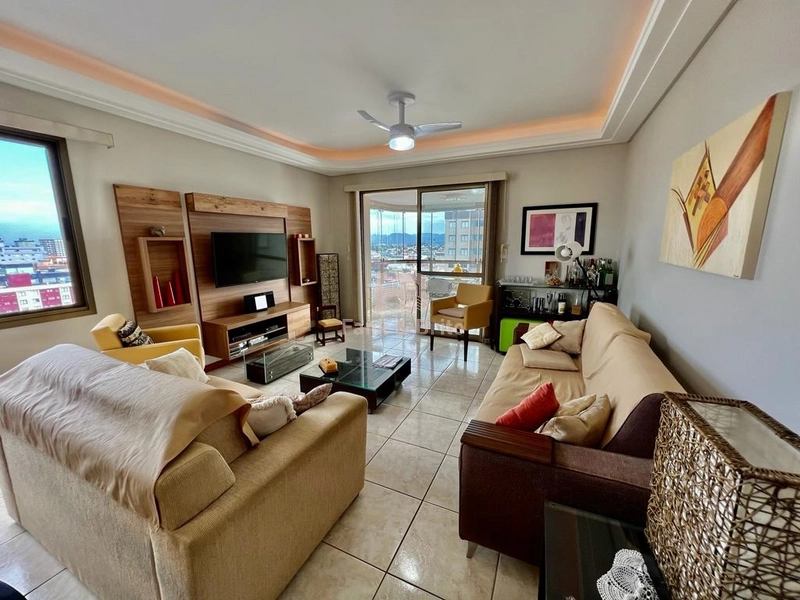 Apartamento na melhor localização!: 6ª foto da galeria de imagens do imóvel