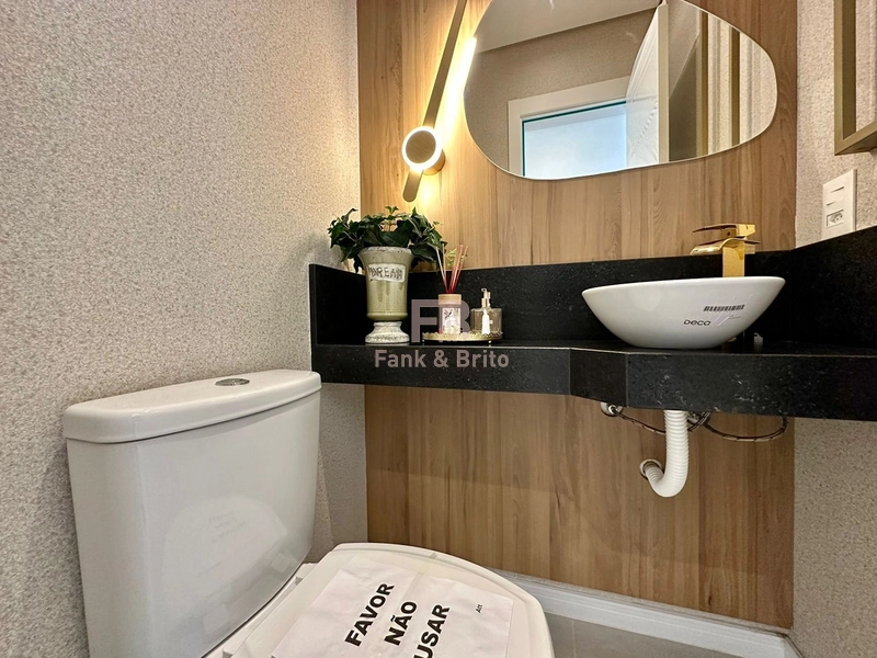 VENDE AMPLO APARTAMENTO FINAMENTE MOBILIADO E DECORADO: 17ª foto da galeria de imagens do imóvel