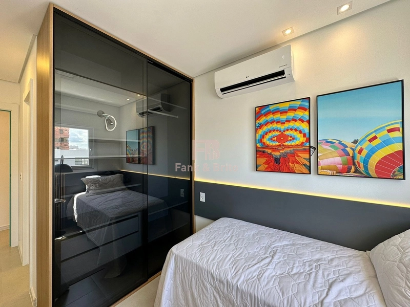 VENDE AMPLO APARTAMENTO FINAMENTE MOBILIADO E DECORADO: 19ª foto da galeria de imagens do imóvel