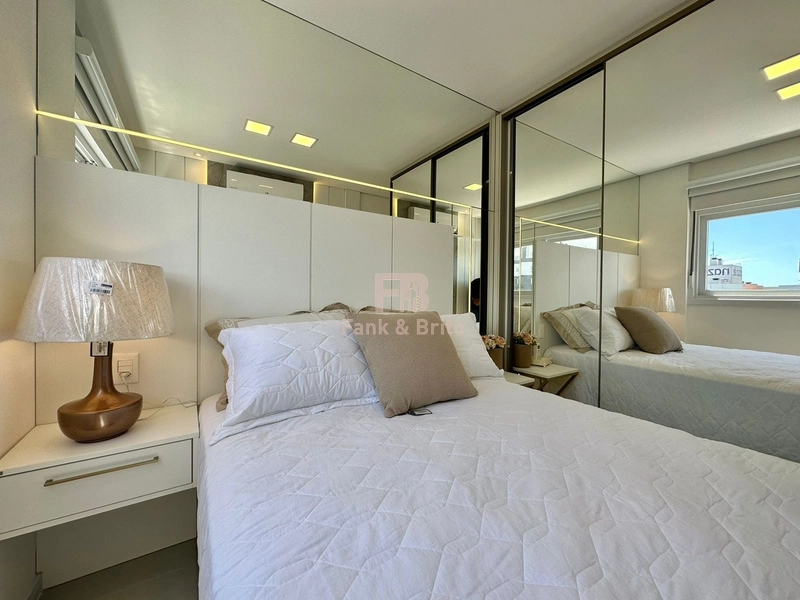 VENDE AMPLO APARTAMENTO FINAMENTE MOBILIADO E DECORADO: 23ª foto da galeria de imagens do imóvel