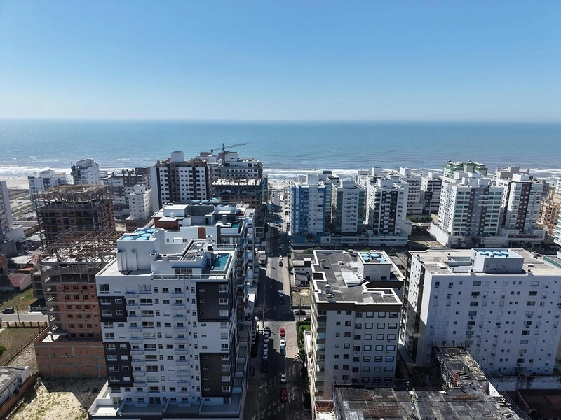 Apartamento à venda próximo ao mar com vista para a praça!: 4ª foto da galeria de imagens do imóvel