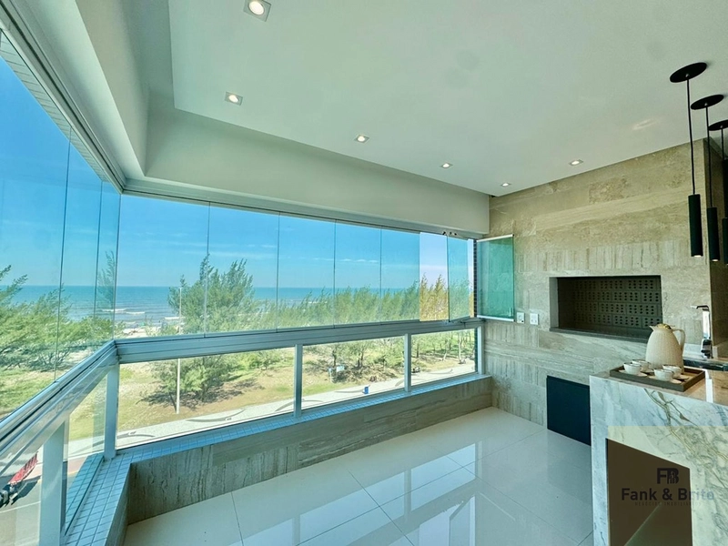 APARTAMENTO  A VENDA EM BAIRRO NOBRE NA BEIRA MAR DE CAPÃO DA CANOA: 6ª foto da galeria de imagens do imóvel