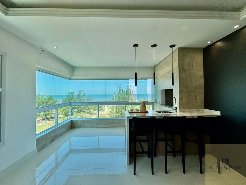 APARTAMENTO  A VENDA EM BAIRRO NOBRE NA BEIRA MAR DE CAPÃO DA CANOA: 2ª foto da galeria de imagens do imóvel