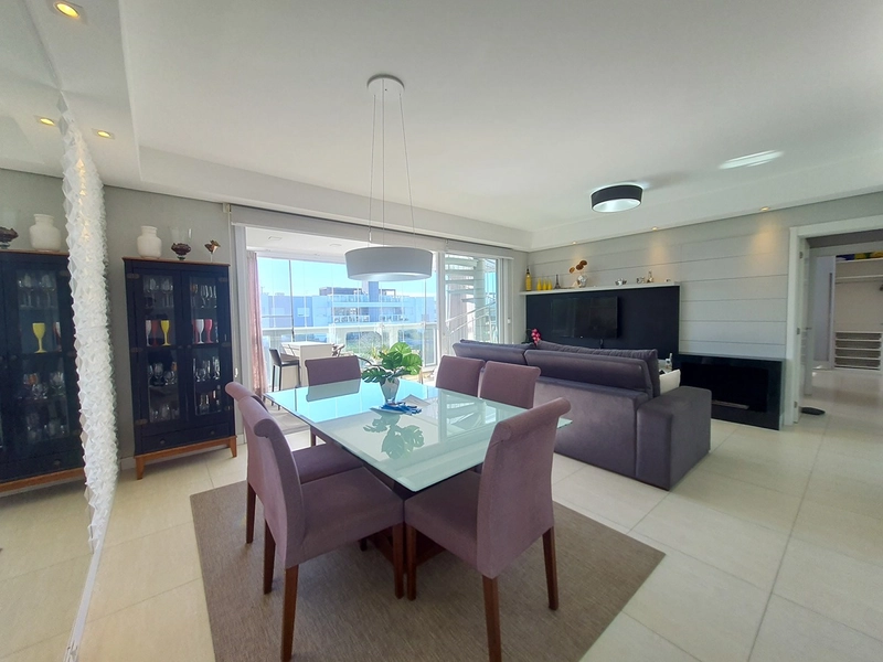 COBERTURA DUPLEX NO ROSSI: 2ª foto da galeria de imagens do imóvel