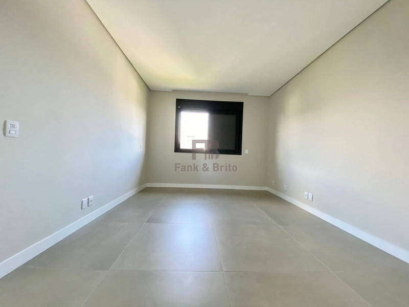 CASA A VENDA EM CONDOMINIO FECHADO: 16ª foto da galeria de imagens do imóvel