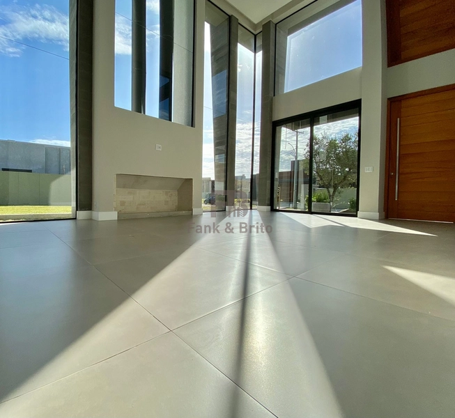 CASA A VENDA EM CONDOMINIO FECHADO: 7ª foto da galeria de imagens do imóvel