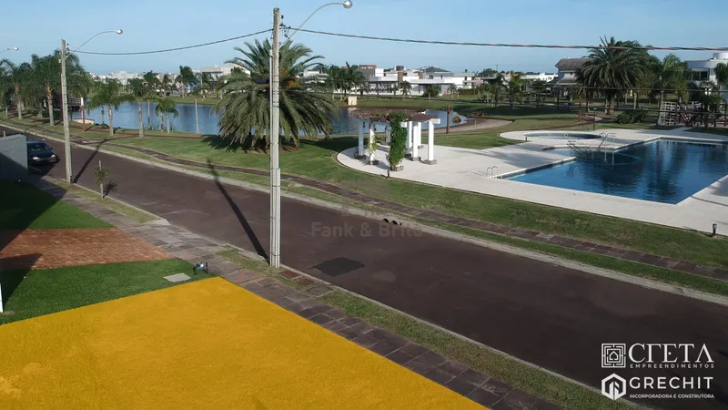 QUINTAS DO LAGO!  BELÍSSIMO SOBRADO JUNTO A ÁREA SOCIAL DO CONDOMÍNIO: 10ª foto da galeria de imagens do imóvel