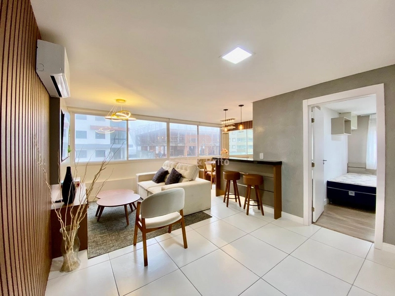 Mobiliado e decorado: 9ª foto da galeria de imagens do imóvel