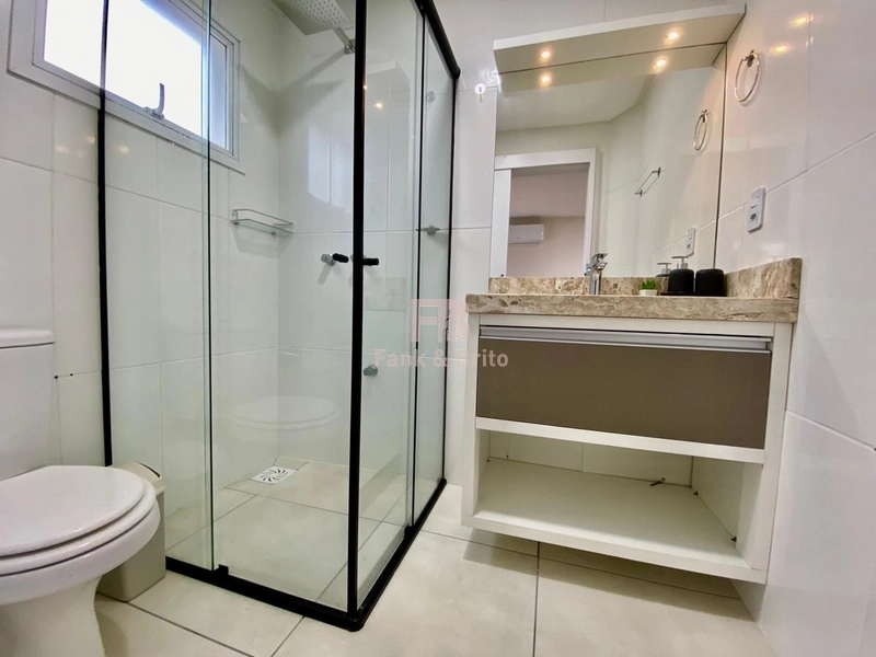 Mobiliado e decorado: 23ª foto da galeria de imagens do imóvel