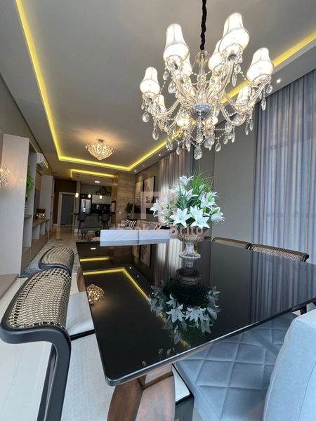 MAGNÍFICO APARTAMENTO DE FRENTE COM VISTA PARA O MAR!: 21ª foto da galeria de imagens do imóvel