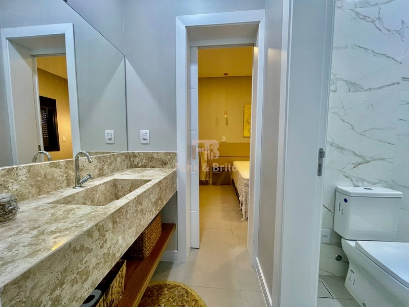 FINAMENTE MOBILIADA E DECORADA, BEIRA LAGO!: 26ª foto da galeria de imagens do imóvel