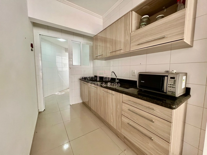 Sacada de frente com sol da manhã.: 8ª foto da galeria de imagens do imóvel