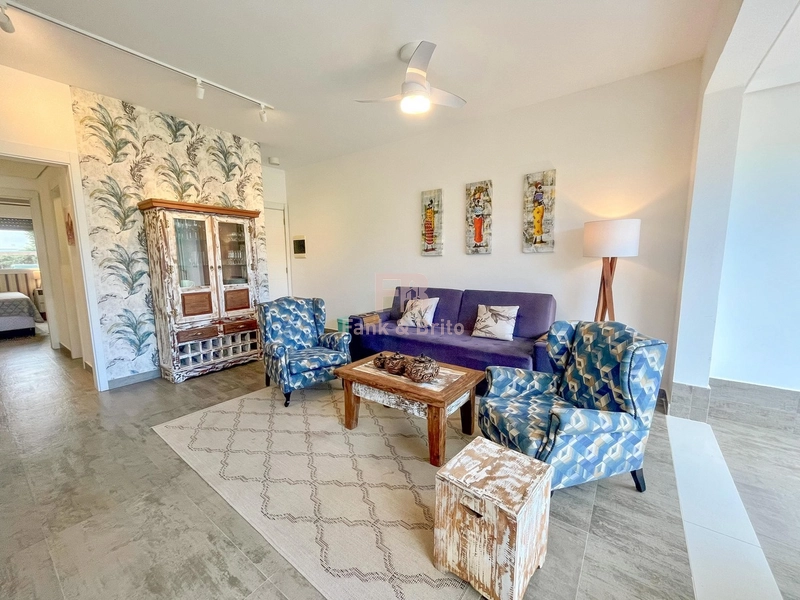 Casa em Condomínio com 118m², 2 dormitórios, 1 suíte, 2 vagas, Condomí: 2ª foto da galeria de imagens do imóvel