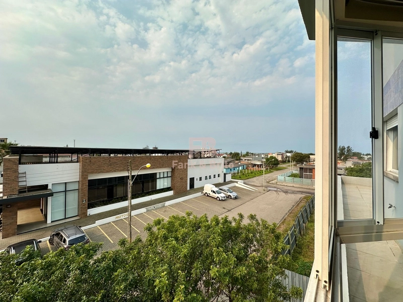 FRENTE AVENIDA, 05 QUADRAS DO MAR.: 19ª foto da galeria de imagens do imóvel