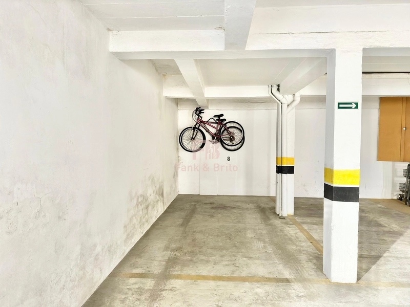 FRENTE AVENIDA, 05 QUADRAS DO MAR.: 24ª foto da galeria de imagens do imóvel