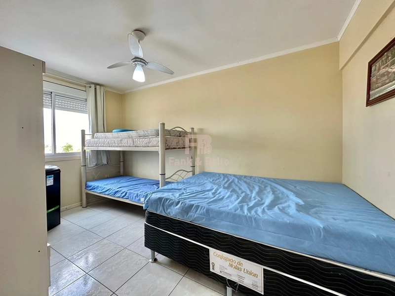 FRENTE AVENIDA, 05 QUADRAS DO MAR.: 13ª foto da galeria de imagens do imóvel