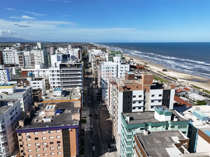 EXCELENTE OPORTUNIDADE A UMA QUADRA DO MAR!: 22ª foto da galeria de imagens do imóvel