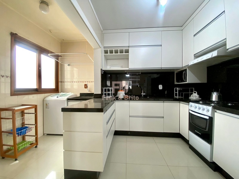 OPORTUNIDADE DE NEGÓCIO, Á 1 QUADRA DO MAR!!: 10ª foto da galeria de imagens do imóvel