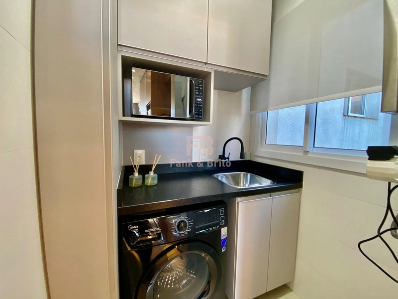 APARTAMENTO DE FRENTE COM VISTA LIBERADA NO BAIRRO NAVEGANTES: 10ª foto da galeria de imagens do imóvel