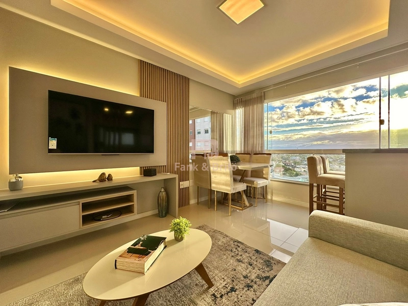 MOBILIADO E DECORADO, NOVO, PÇ. FLÁVIO BOIANOVSKI!: 1ª foto da galeria de imagens do imóvel