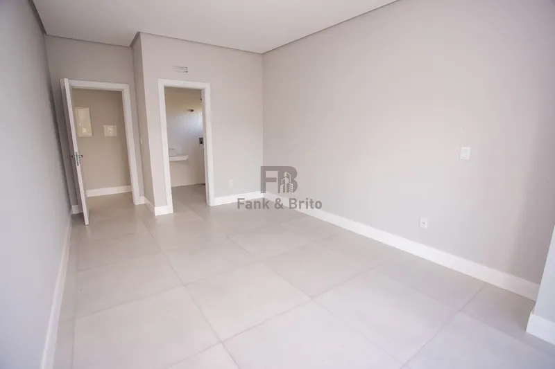 CASA A VENDA EM CONDOMINIO FECHADO: 37ª foto da galeria de imagens do imóvel