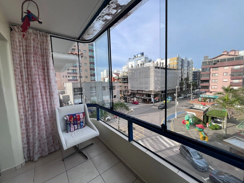 APARTAMENTO DOIS DORMITÓRIOS, CENTRO! PRAÇA MINI GOLF: 2ª foto da galeria de imagens do imóvel