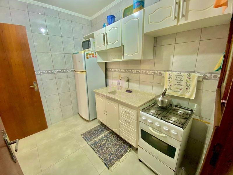 SACADA COM CHURRASQUEIRA DE FRENTE, JUNTO À PÇ. BOIANOVSKI!!!!: 7ª foto da galeria de imagens do imóvel