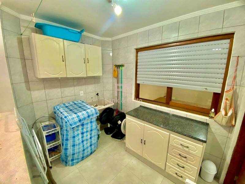 SACADA COM CHURRASQUEIRA DE FRENTE, JUNTO À PÇ. BOIANOVSKI!!!!: 13ª foto da galeria de imagens do imóvel