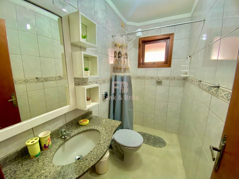 SACADA COM CHURRASQUEIRA DE FRENTE, JUNTO À PÇ. BOIANOVSKI!!!!: 8ª foto da galeria de imagens do imóvel