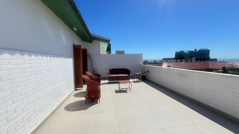 COBERTURA PÉ NA AREIA: 2ª foto da galeria de imagens do imóvel