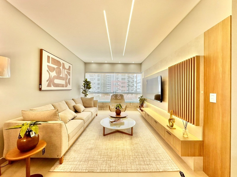 Finamente mobiliado e decorado.: 2ª foto da galeria de imagens do imóvel