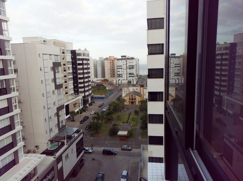 VENDE APARTAMENTO MOBILIADO E DECORADO COM VISTA SERRA E MAR: 9ª foto da galeria de imagens do imóvel