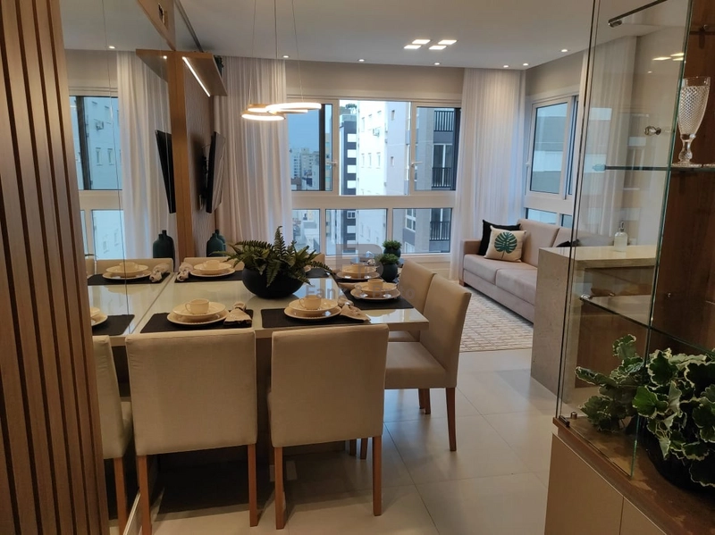 VENDE APARTAMENTO MOBILIADO E DECORADO COM VISTA SERRA E MAR: 3ª foto da galeria de imagens do imóvel