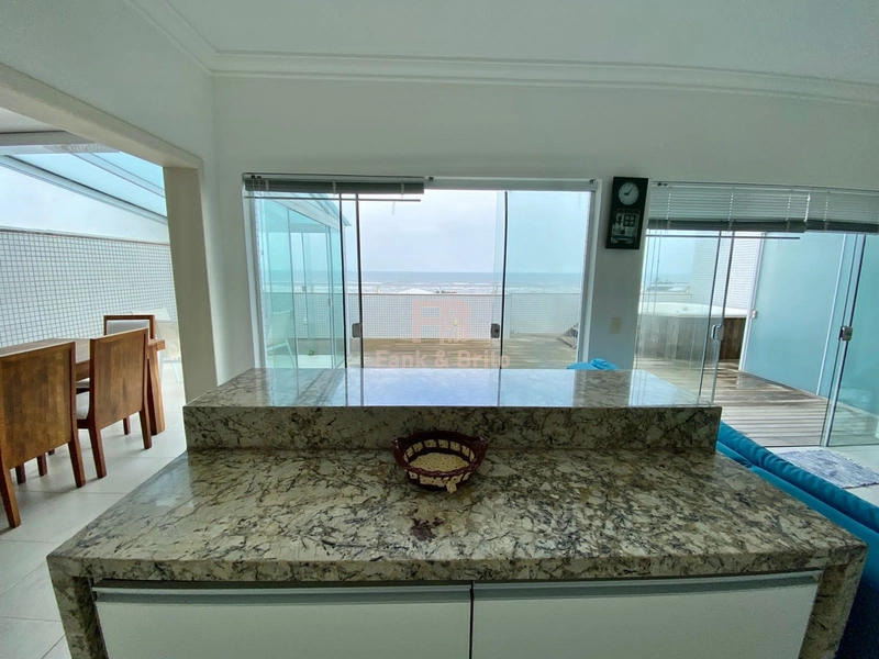 LINDA COBERTURA COM VISTA MAR!!: 2ª foto da galeria de imagens do imóvel