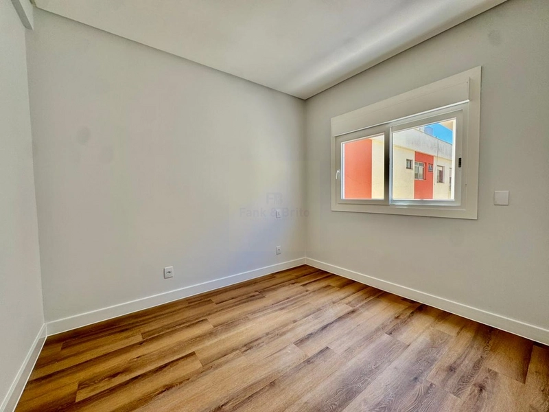 APARTAMENTO A VENDA JUNTO A PRAÇA BOIANOWSKI, EM CAPÃO DA CANOA: 8ª foto da galeria de imagens do imóvel