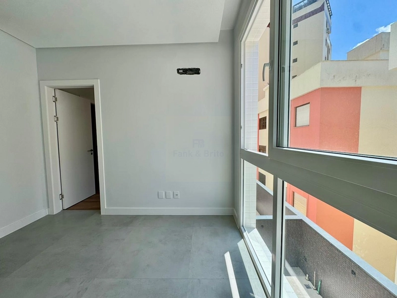 APARTAMENTO A VENDA JUNTO A PRAÇA BOIANOWSKI, EM CAPÃO DA CANOA: 4ª foto da galeria de imagens do imóvel