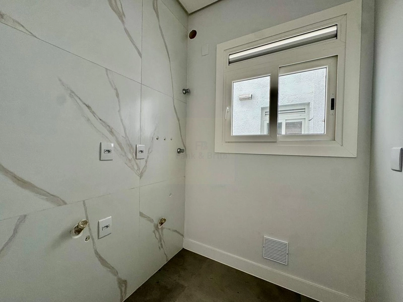 APARTAMENTO A VENDA JUNTO A PRAÇA BOIANOWSKI, EM CAPÃO DA CANOA: 7ª foto da galeria de imagens do imóvel