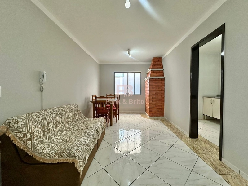 APENAS UMA QUADRA DO MAR!: 1ª foto da galeria de imagens do imóvel