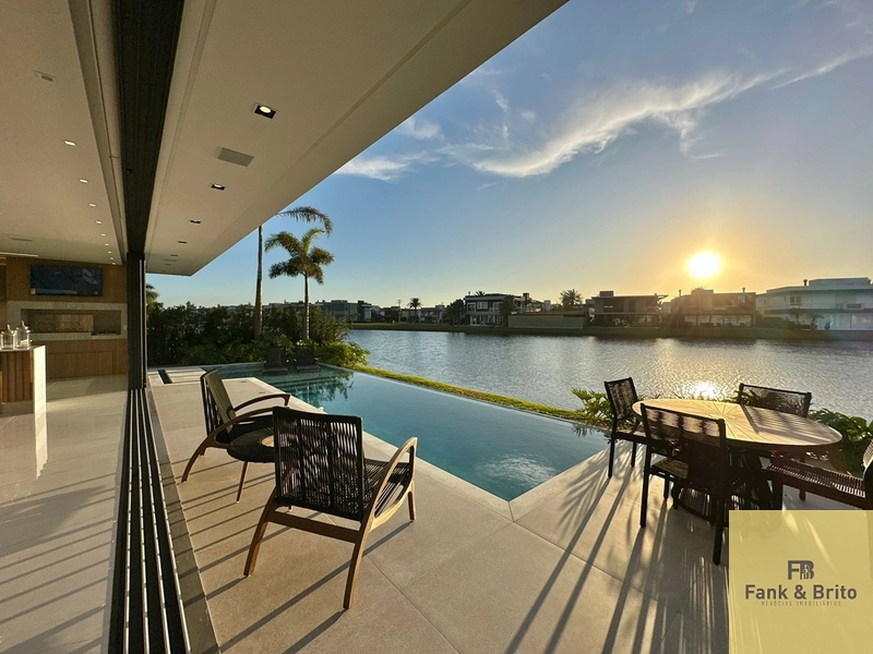 CASA A VENDA CONDOMINIO ENSEADA EM XANGRI-LÁ, RIO GRANDE DO SUL: 2ª foto da galeria de imagens do imóvel