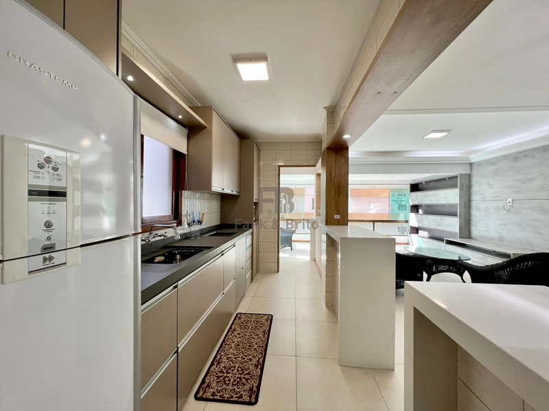 APARTAMENTO 3 DORMITÓRIOS PRÓXIMO AO MAR: 21ª foto da galeria de imagens do imóvel